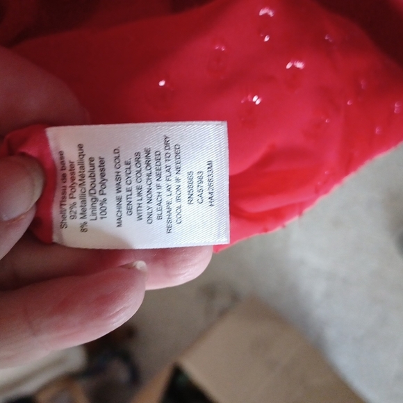 Halogen Red with metallic thread dots, Long Sleeve V-Neck Blouse M - Picture 4 of 4